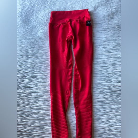Alphalete OG Revival Leggings Size Medium - Picture 3 of 6